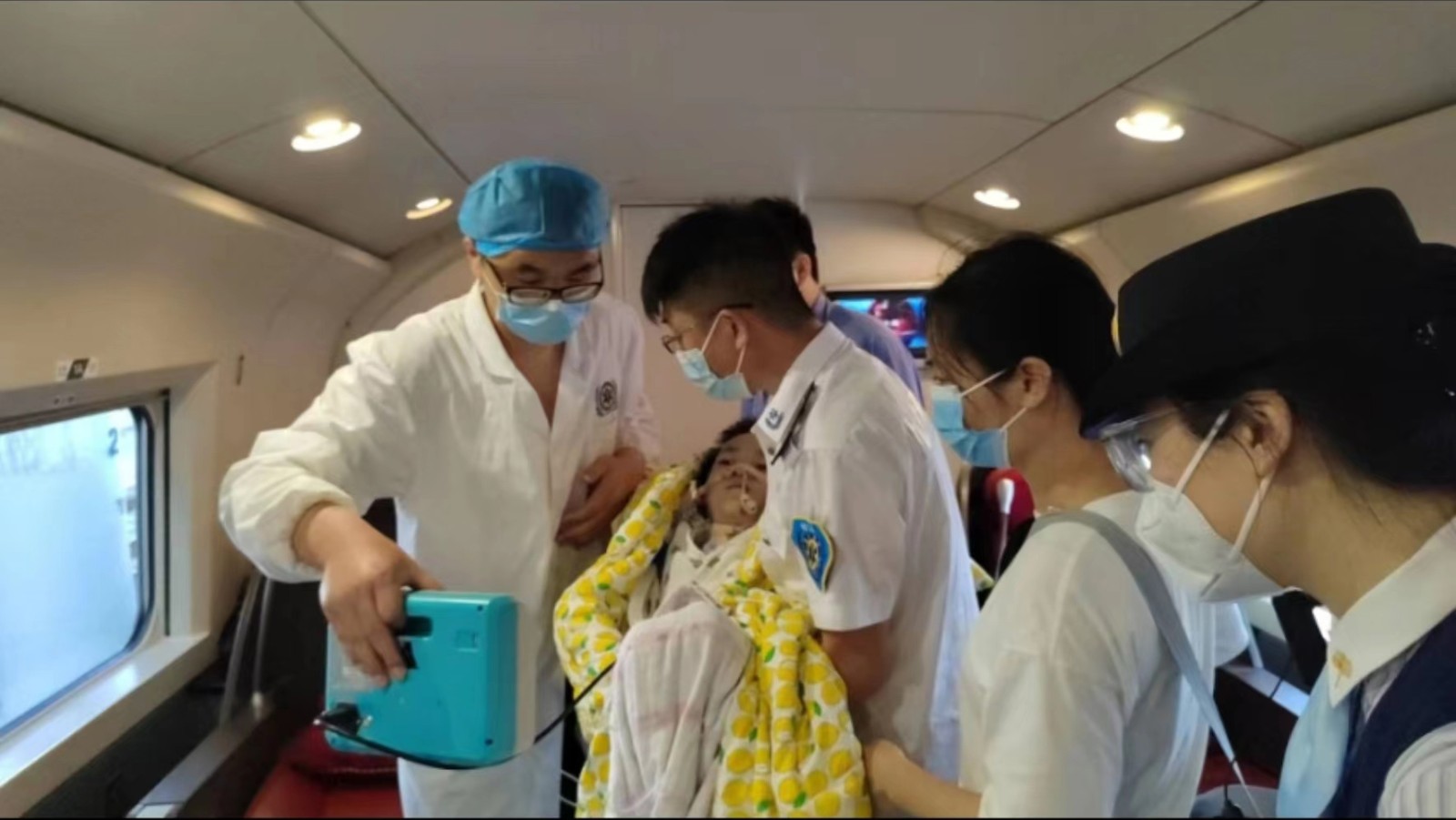 乌兰浩特市专业高铁转运