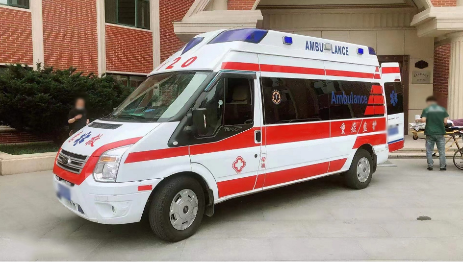 乌兰浩特市重症监护救护车